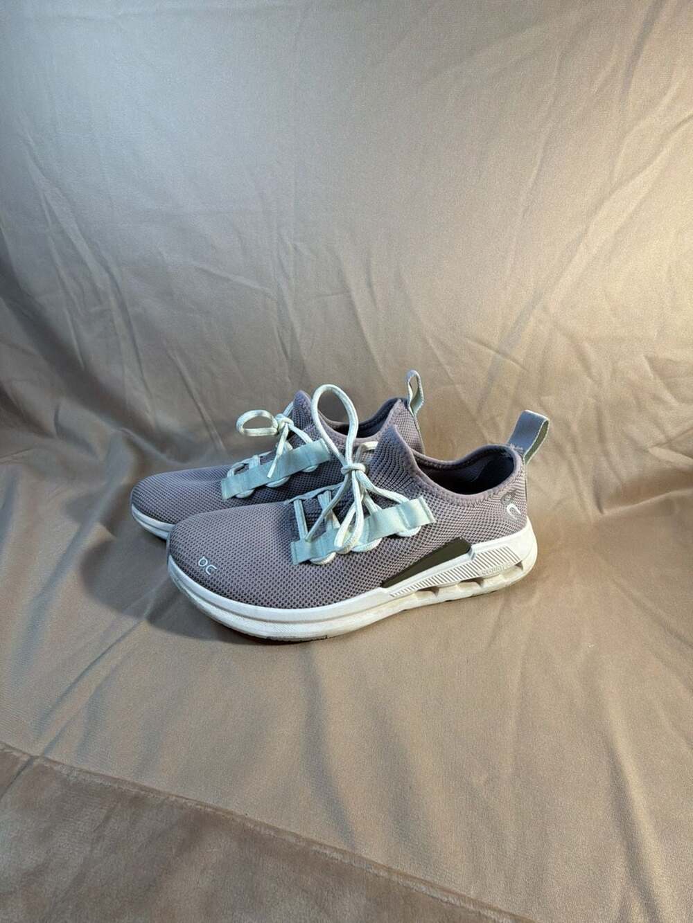 On Cloudeasy Sneakers Lavender